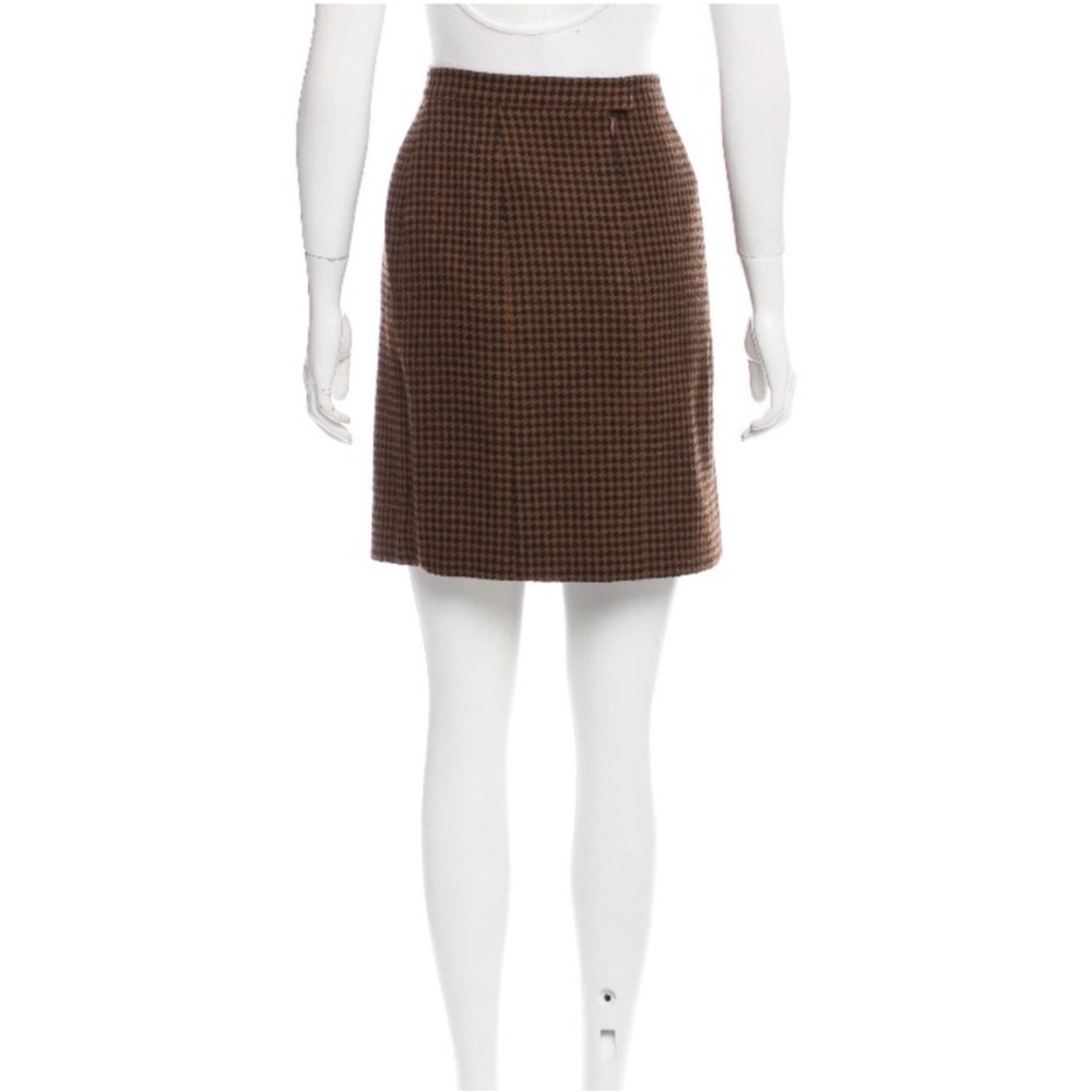 Chanel Wool Patterned Jacket w/ Belt & CC Buttons and Skirt in Large Set - Picture 8 of 8